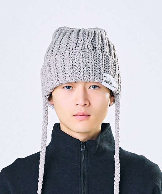 GRAY　モデル頭囲：59cm