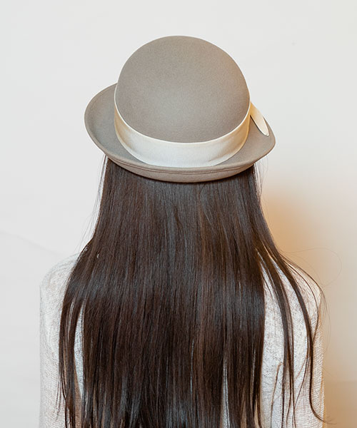 モデル頭囲：56cm 着用サイズ：ONESIZE
