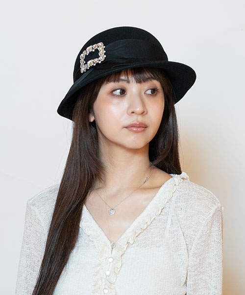 モデル頭囲：56cm 着用サイズ：ONESIZE