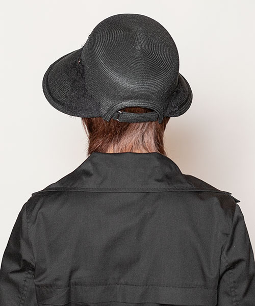 BLACK モデル頭囲：55cm