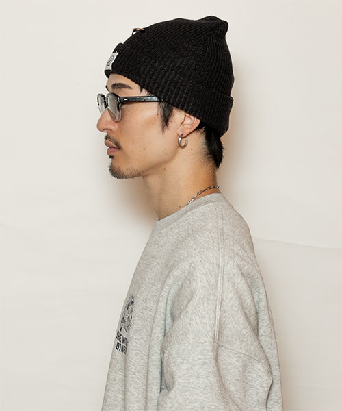 BLACK モデル頭囲：58.5cm