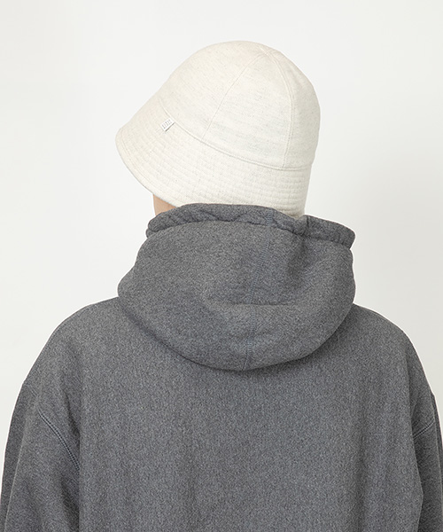 モデル頭囲：58cm 着用サイズ：ONESIZE