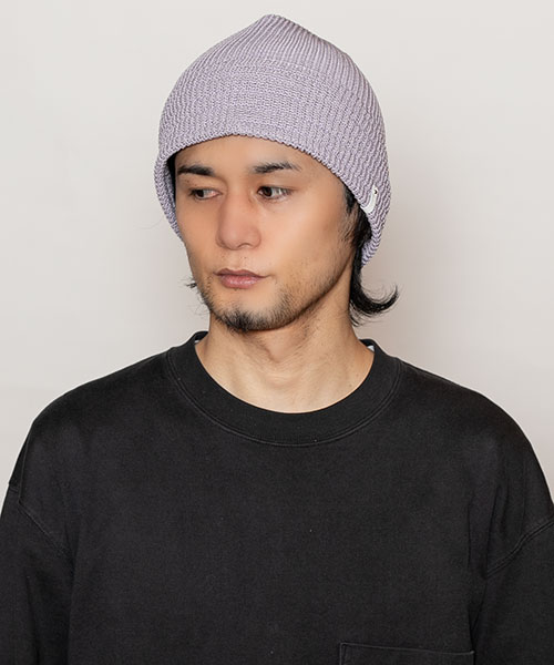 Model's head circumference: 58cm, wearing size: ONESIZE
