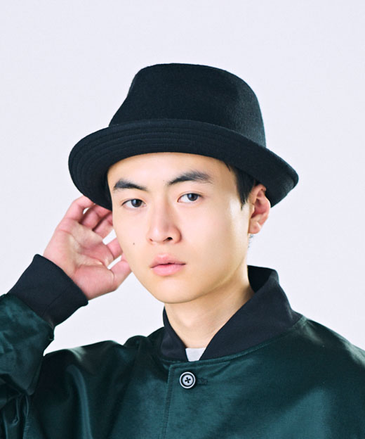 モデル頭囲：59cm 着用サイズ：ONESIZE