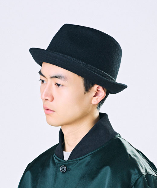 モデル頭囲：59cm 着用サイズ：ONESIZE
