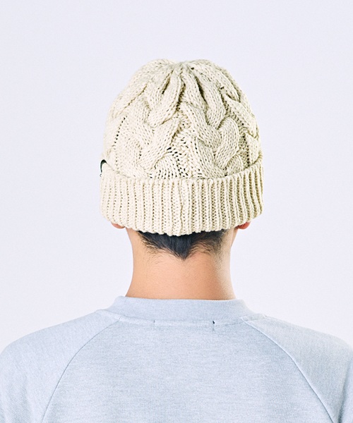 LIGHT BEIGE　モデル頭囲：56cm