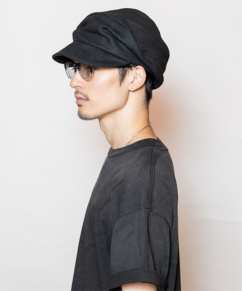 BLACK モデル頭囲：58.5cm