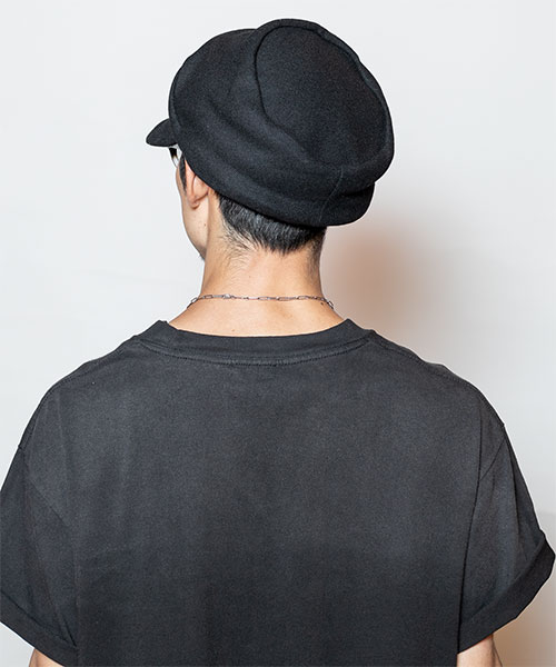 BLACK モデル頭囲：58.5cm