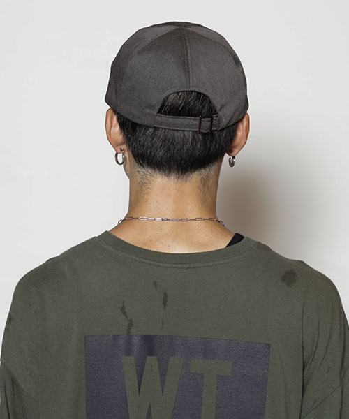 モデル頭囲：58.5cm 着用サイズ：ONESIZE