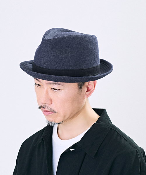 NAVY モデル頭囲：56.5cm