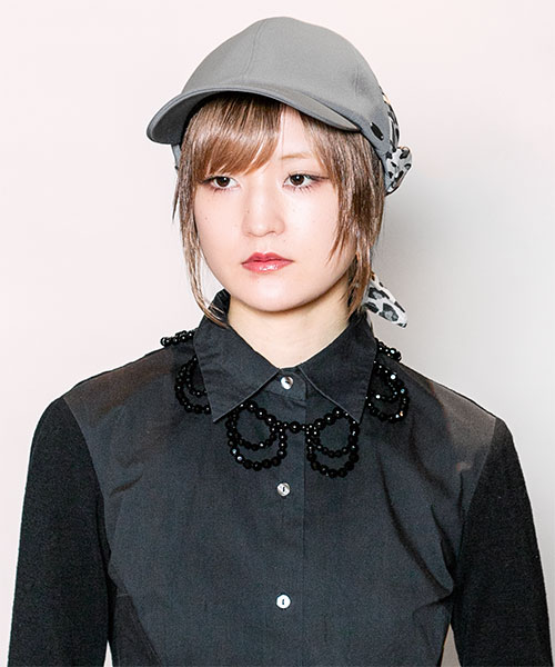 GRAY モデル頭囲：55cm