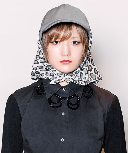 GRAY モデル頭囲：55cm