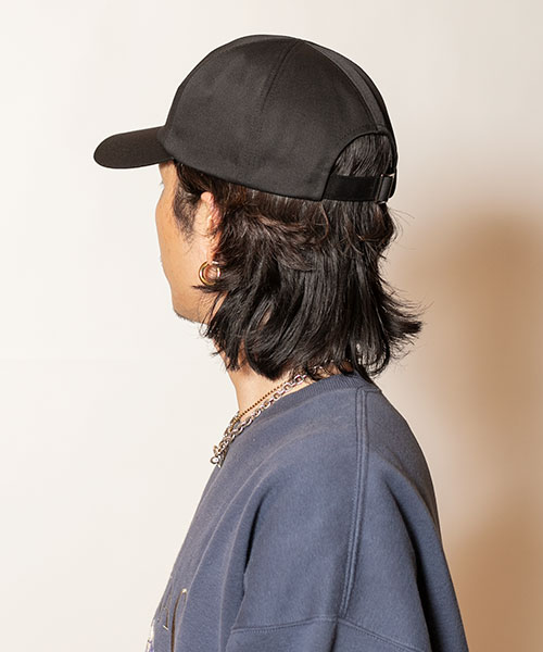 BLACKモデル頭囲：58cm