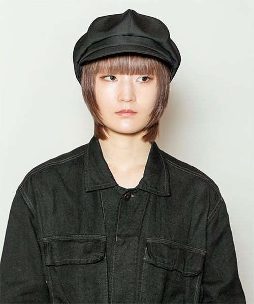 BLACK モデル頭囲：55cm
