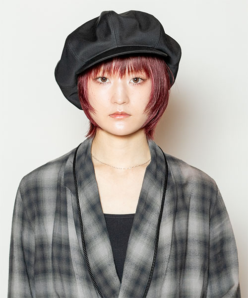 BLACK モデル頭囲：55cm