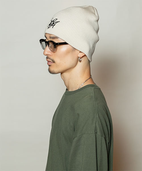 OFF WHITE モデル頭囲：58.5cm