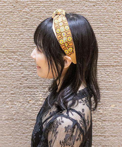 モデル頭囲：55cm 着用サイズ：ONESIZE