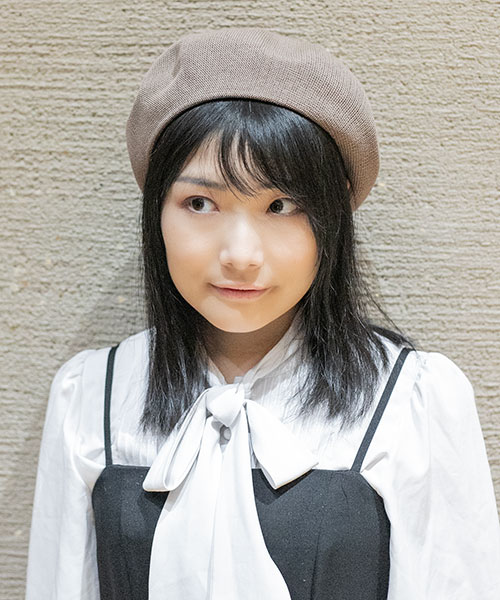 モデル頭囲：55cm 着用サイズ：ONESIZE