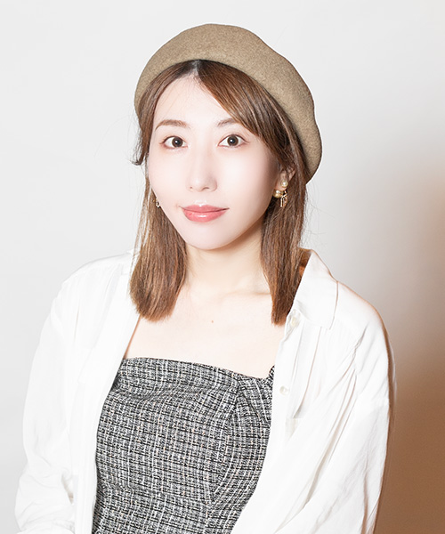 モデル頭囲：56cm 着用サイズ：ONESIZE