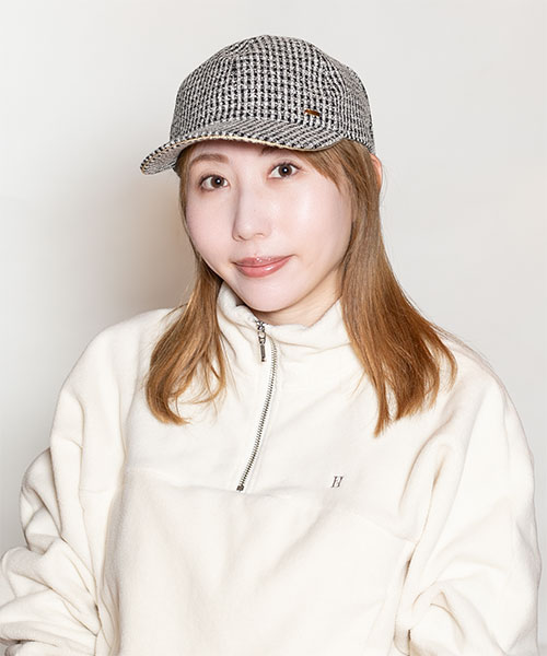 モデル頭囲：56cm 着用サイズ：ONESIZE