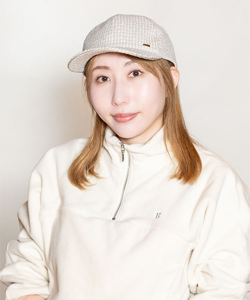 モデル頭囲：56cm 着用サイズ：ONESIZE