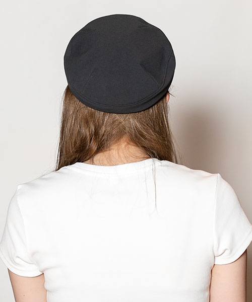 モデル頭囲：56cm 着用サイズ：ONESIZE