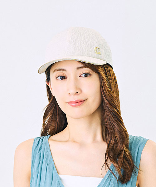 WHITE モデル頭囲：57㎝