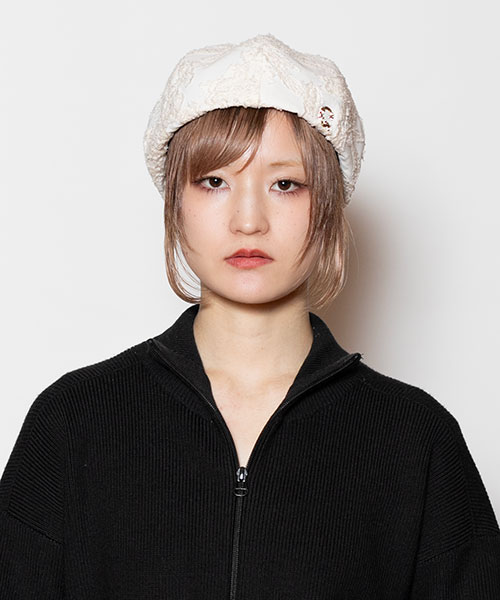 OFF WHITE モデル頭囲：55cm