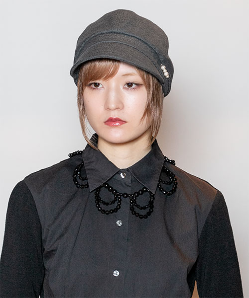 GRAY モデル頭囲：55cm