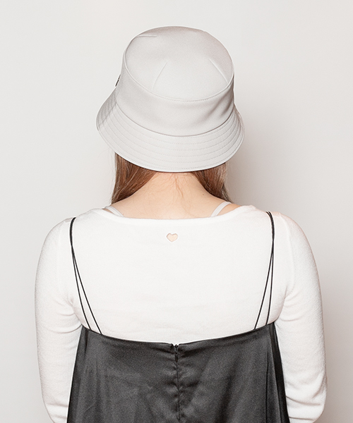 GRAY モデル頭囲：56cm