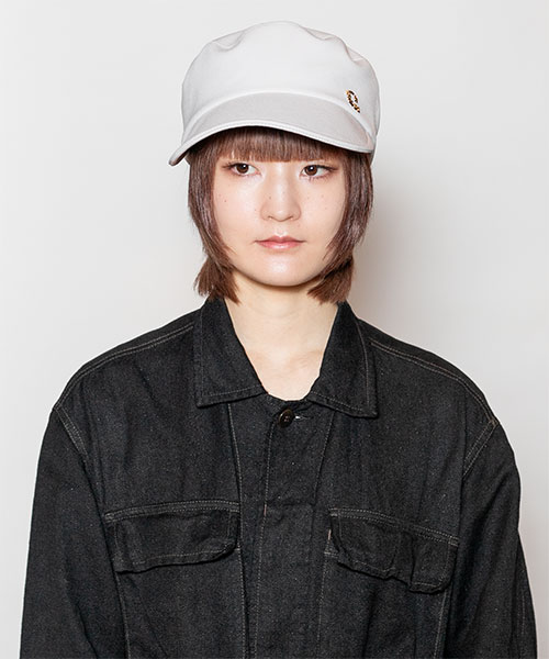 GRAY モデル頭囲：55cm
