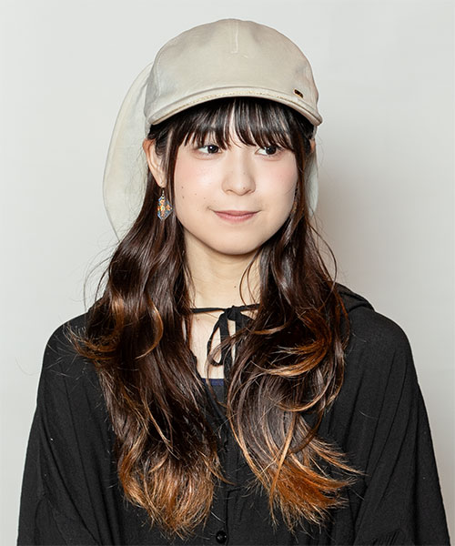 GRAY モデル頭囲：55cm