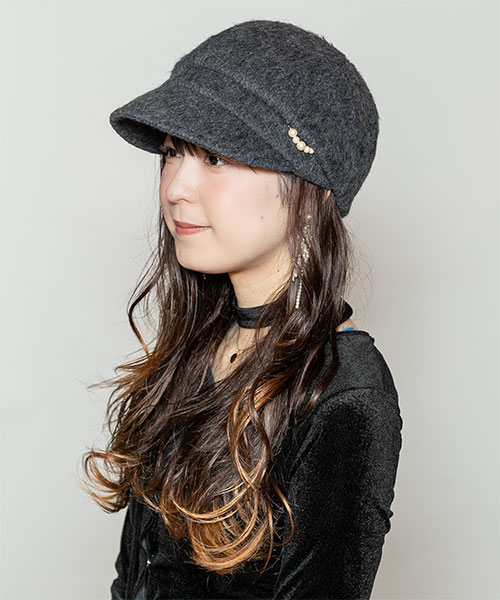 GRAY モデル頭囲：55cm