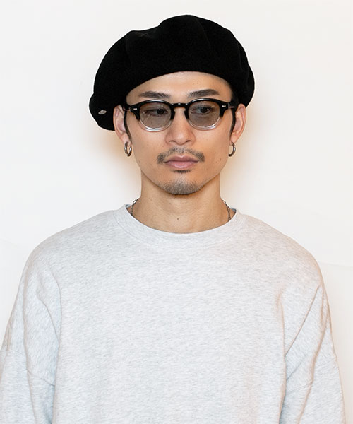 BLACK モデル頭囲：58.5cm