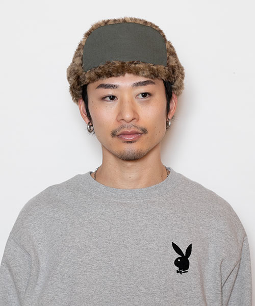 KHAKI モデル頭囲：58.5cm