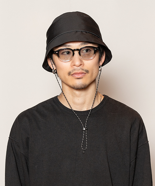 BLACK モデル頭囲：58.5cm