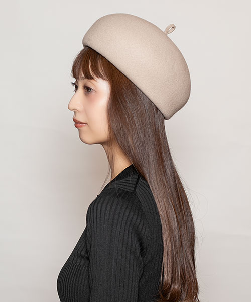 モデル頭囲：56cm 着用サイズ：ONESIZE