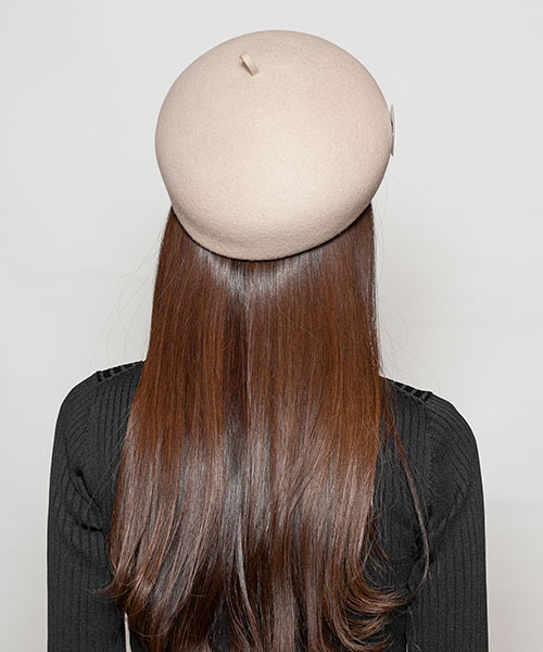 モデル頭囲：56cm 着用サイズ：ONESIZE