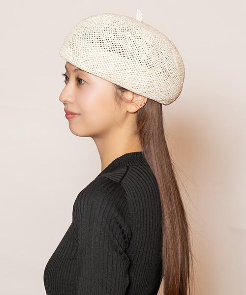 モデル頭囲：56cm 着用サイズ：ONESIZE