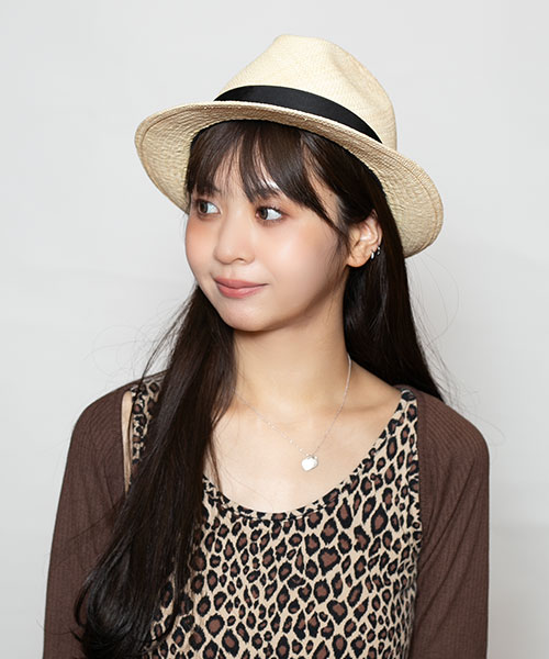 モデル頭囲：58cm 着用サイズ：59cm