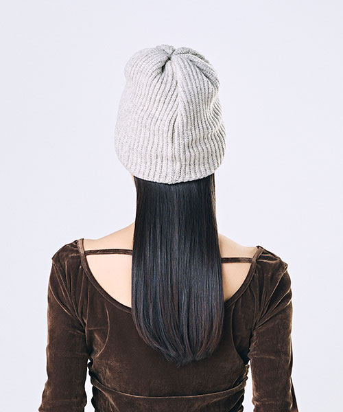 BEIGE モデル頭囲：55.5cm