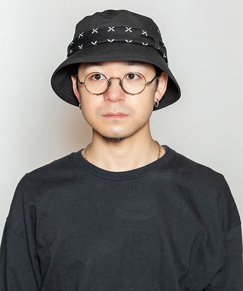BLACK モデル頭囲：58cm