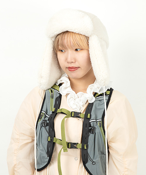 モデル頭囲：54.5cm 着用サイズ：ONESIZE