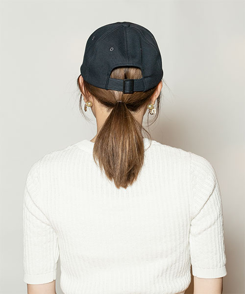 モデル頭囲：56cm 着用サイズ：ONESIZE