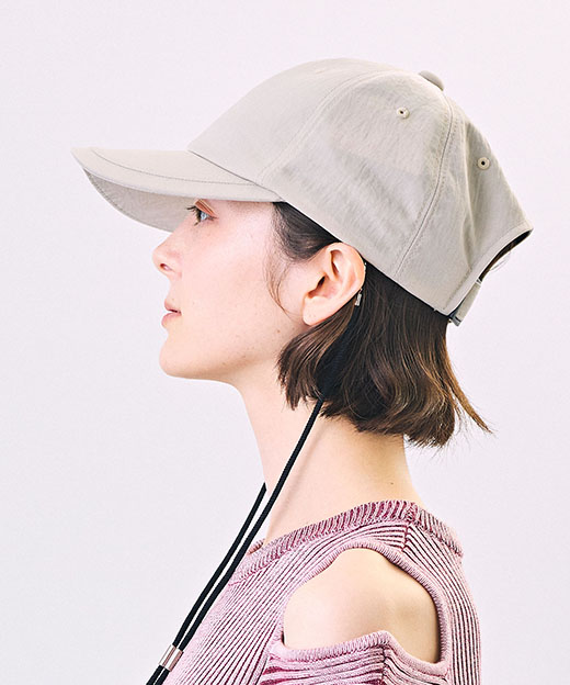 モデル頭囲：52cm 着用サイズ：ONESIZE