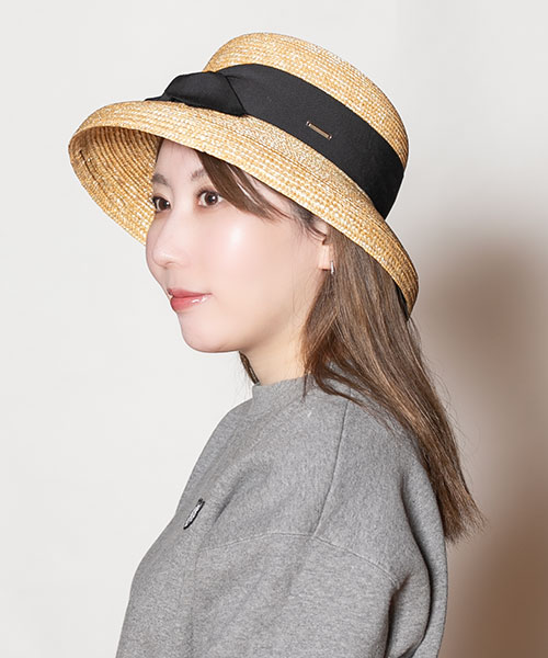 モデル頭囲：56cm 着用サイズ：ONESIZE