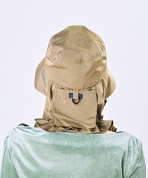 モデル頭囲：55.5cm 着用サイズ：ONESIZE