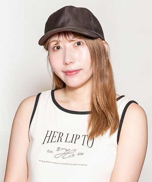 モデル頭囲：56cm 着用サイズ：ONESIZE