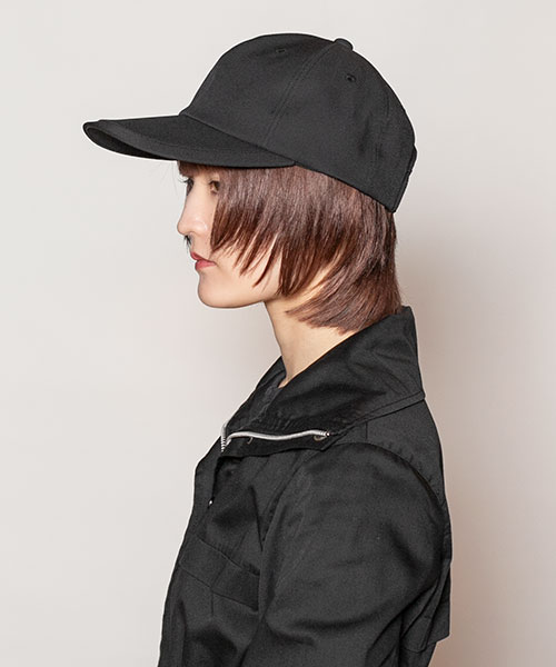 BLACK モデル頭囲：55cm