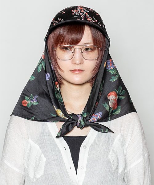 BLACK モデル頭囲：55cm